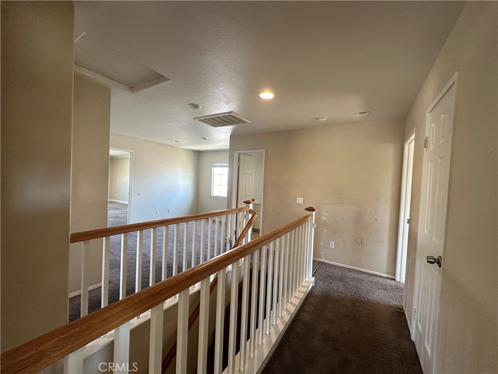 2237 Glimmer Way