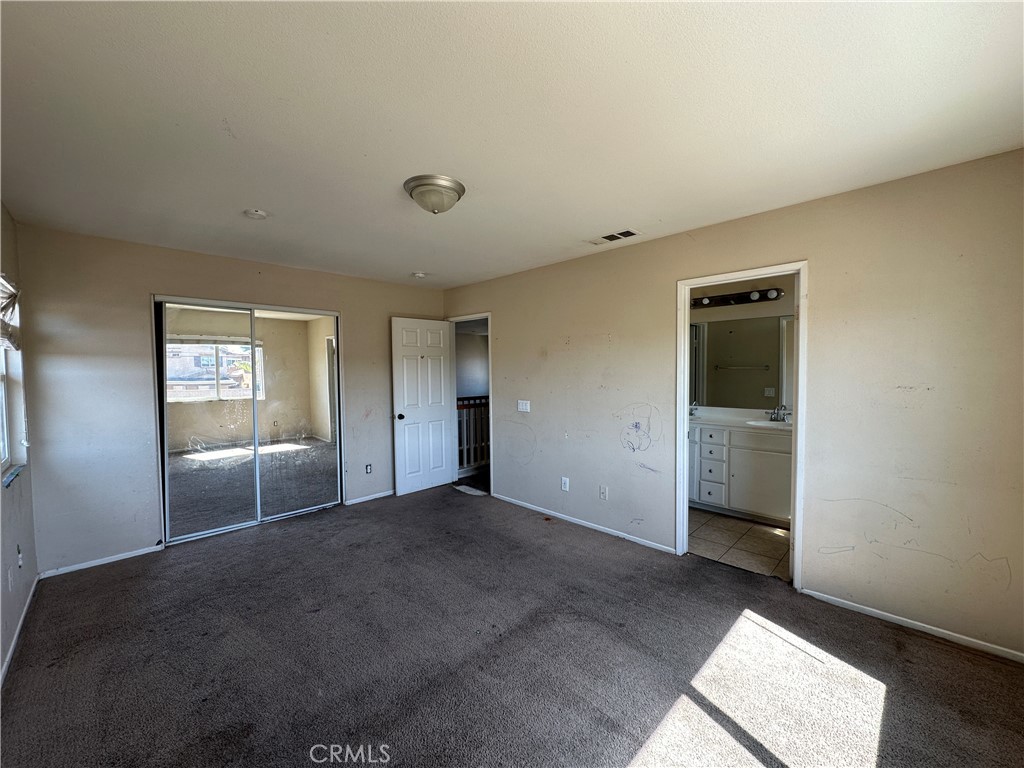 2237 Glimmer Way