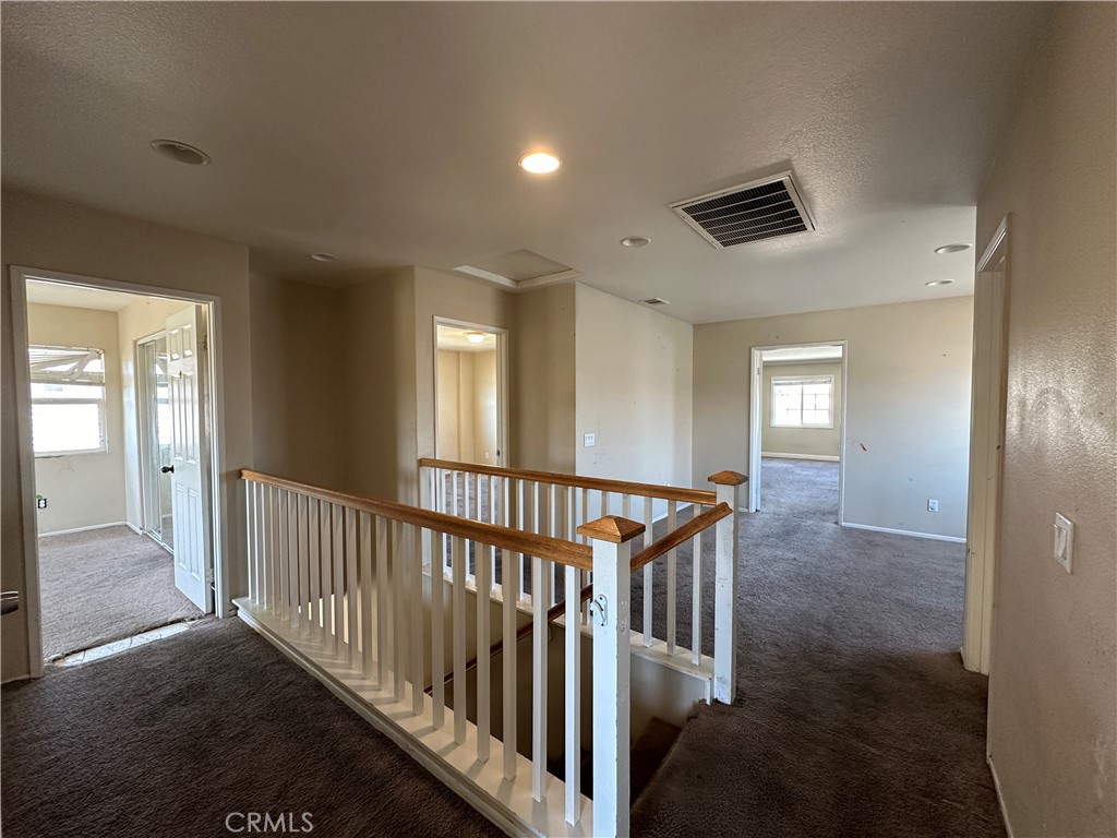 2237 Glimmer Way