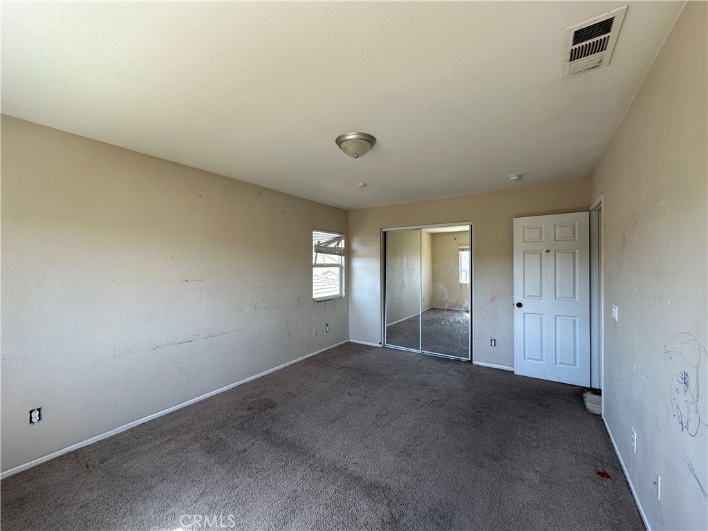 2237 Glimmer Way