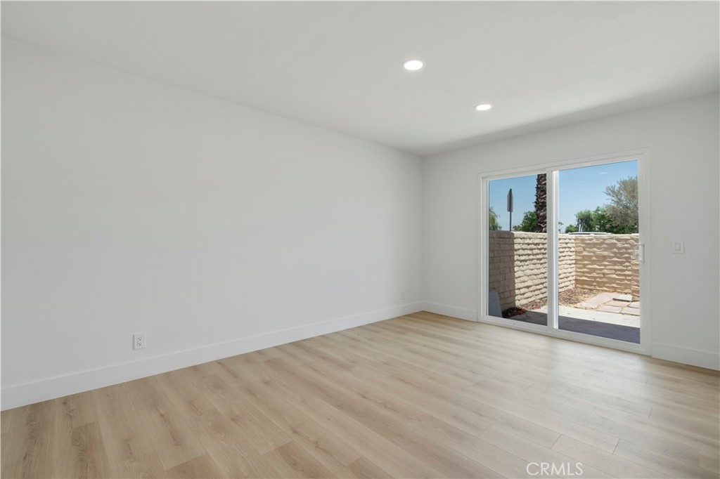 4093 E Calle De Carlos