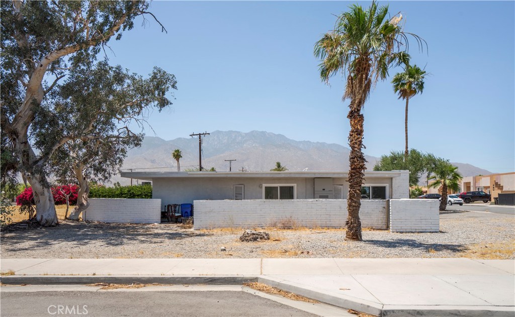 4093 E Calle De Carlos