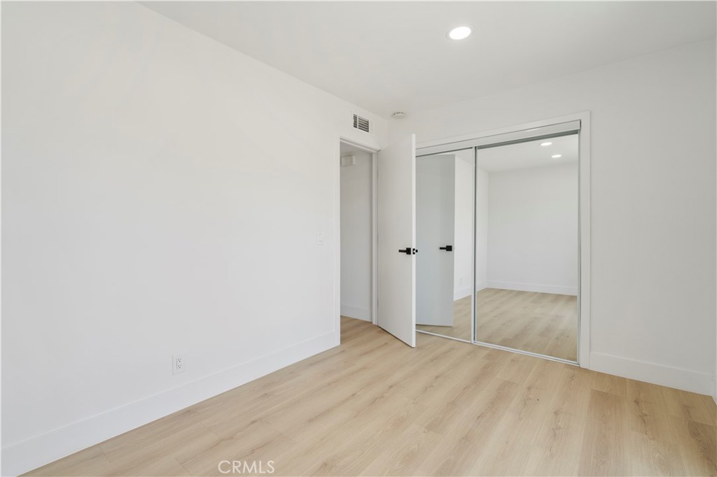 4093 E Calle De Carlos