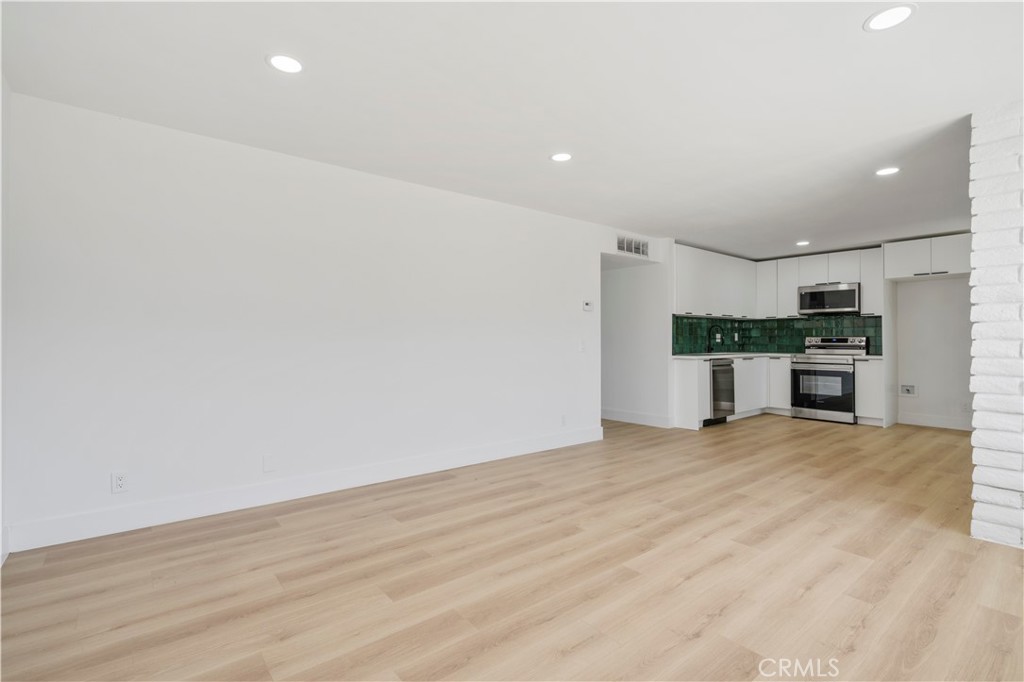 4093 E Calle De Carlos