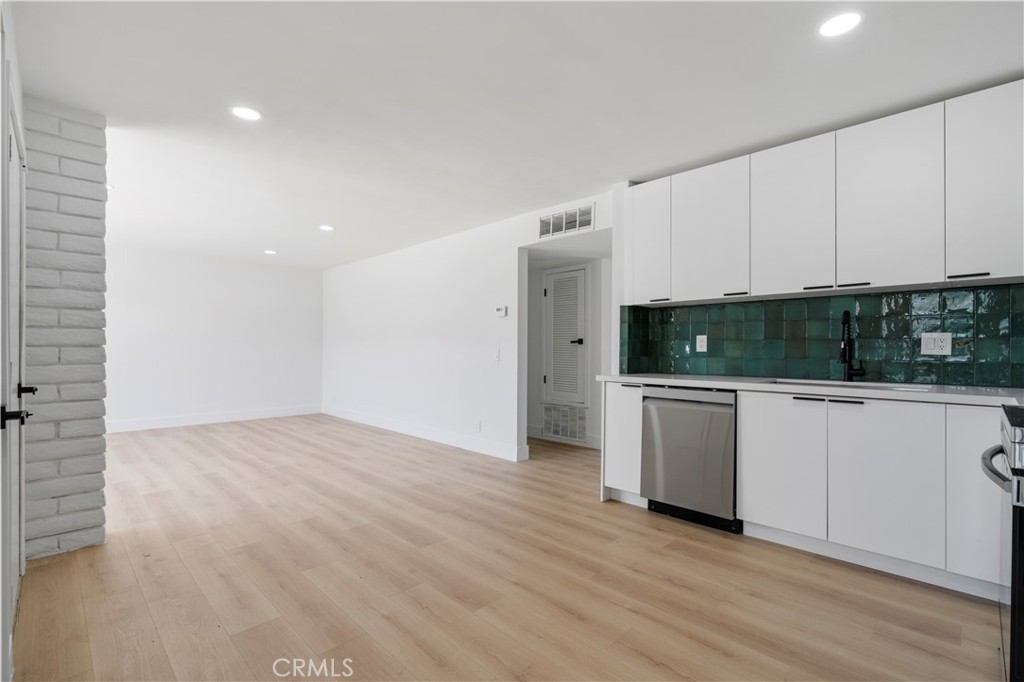 4093 E Calle De Carlos