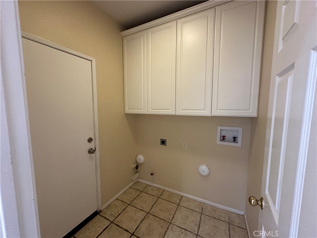 25407 Great Lake Court