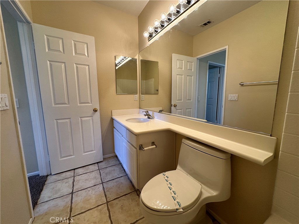 25407 Great Lake Court