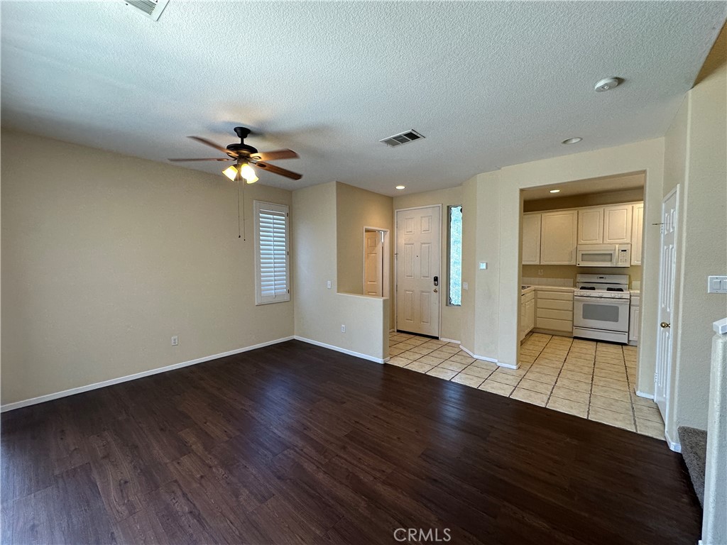 25407 Great Lake Court