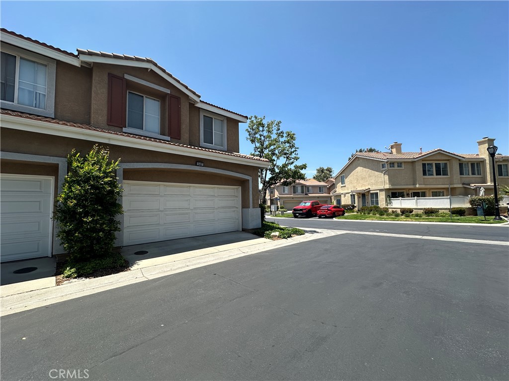 25407 Great Lake Court