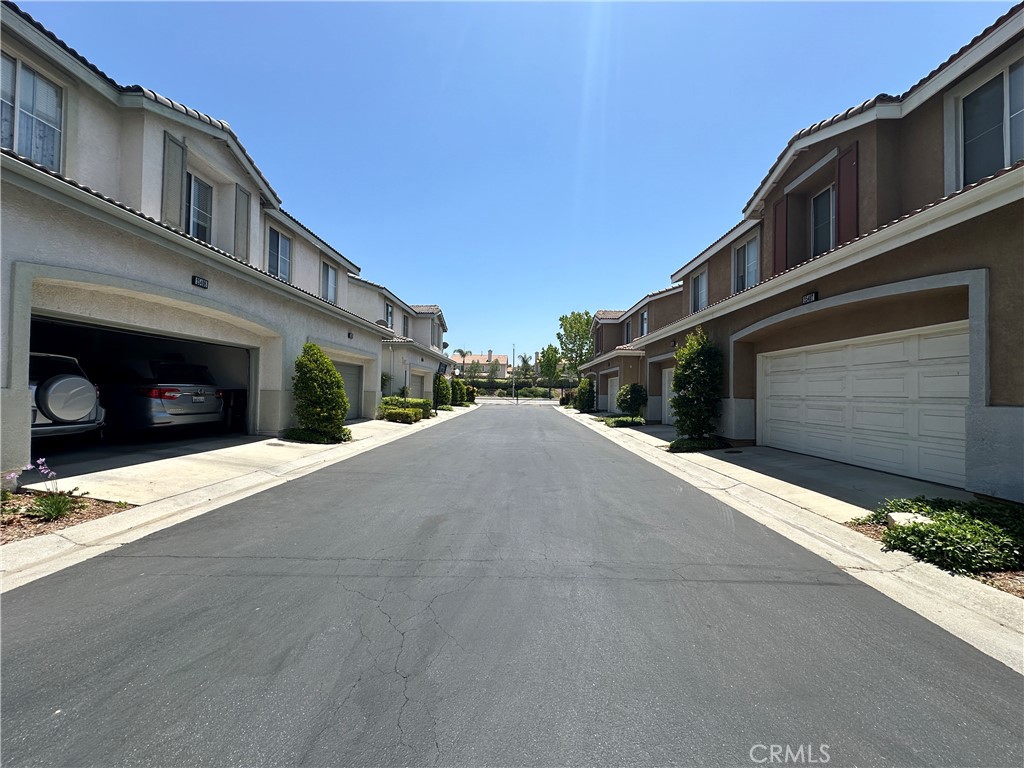 25407 Great Lake Court