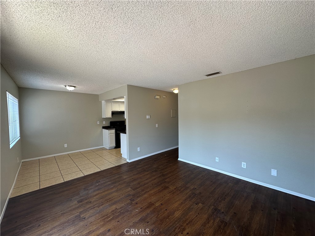1251 S Meadow Lane 118