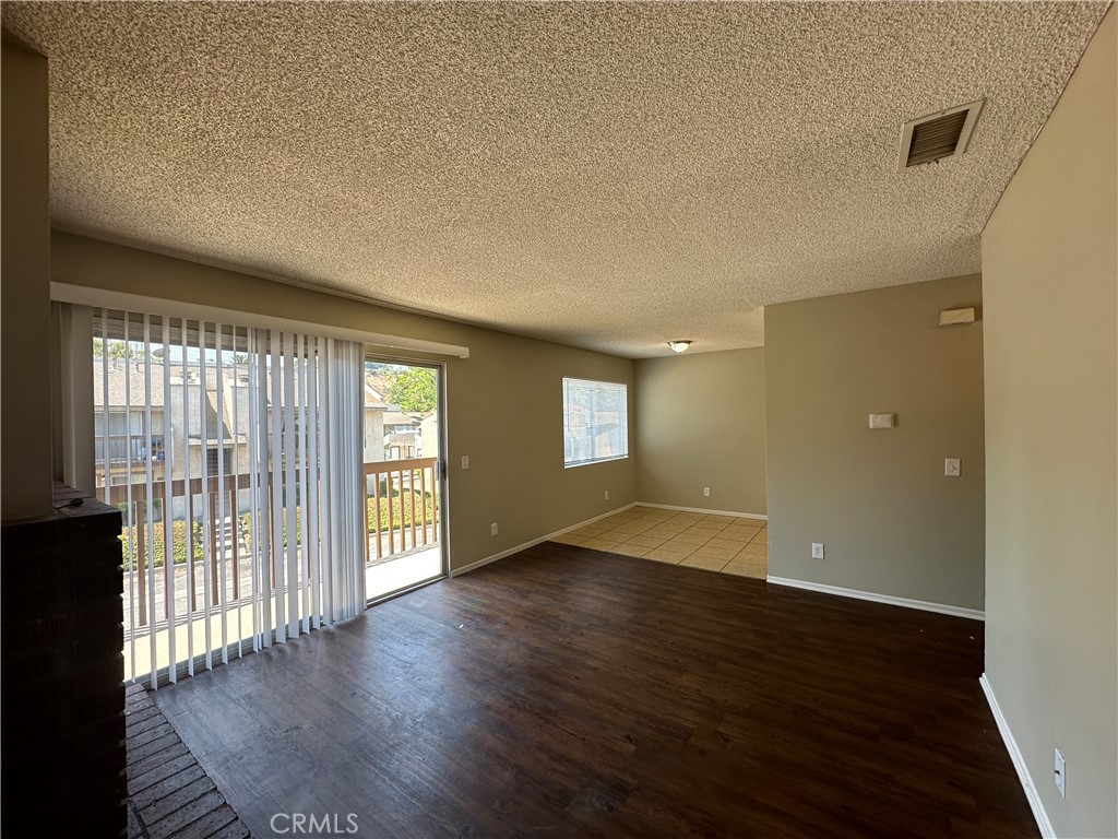 1251 S Meadow Lane 118