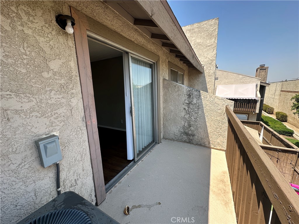 1251 S Meadow Lane 118