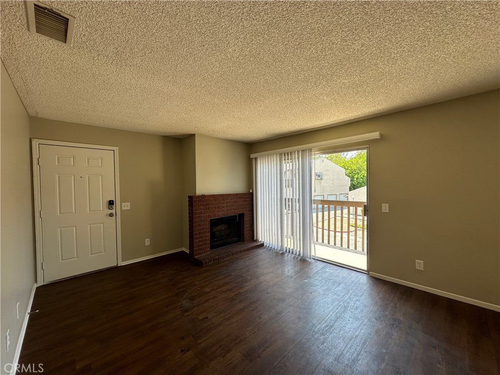 1251 S Meadow Lane 118