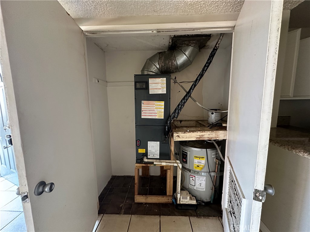 1480 W Edgehill Road 13