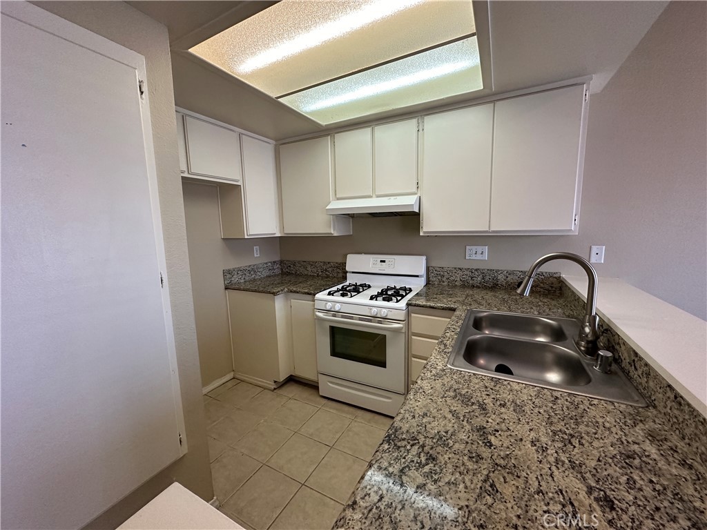 990 Margarita Drive A203