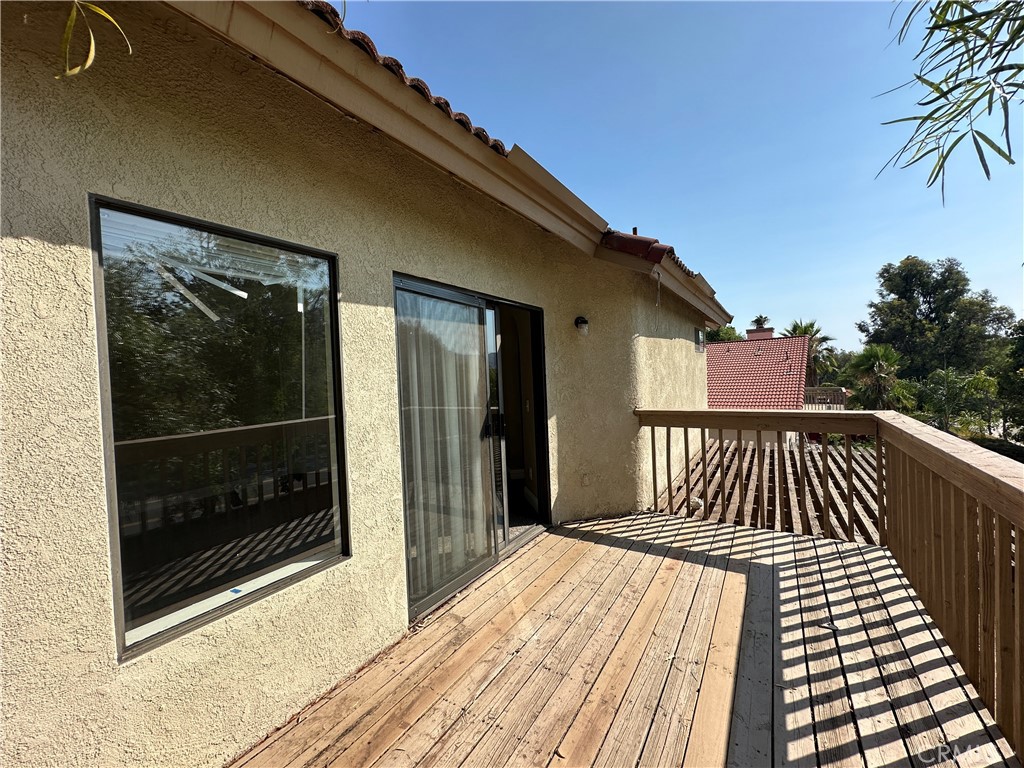 24682 Thornberry Circle