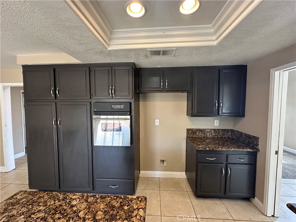 24682 Thornberry Circle