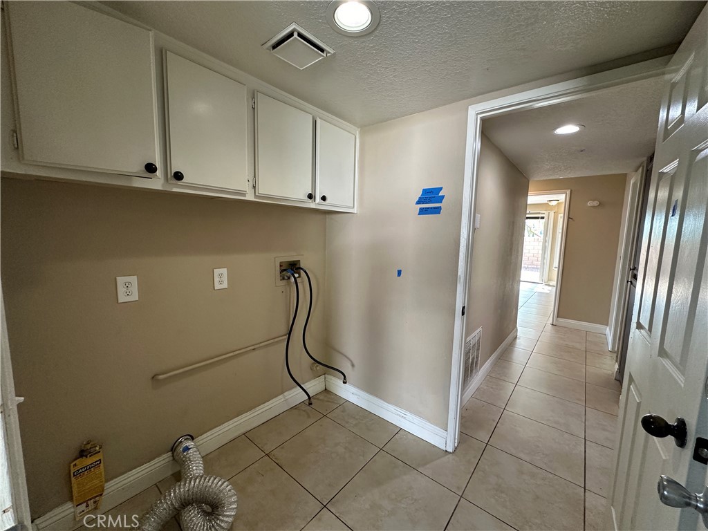 24682 Thornberry Circle