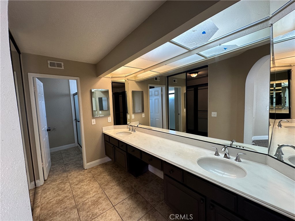 24682 Thornberry Circle