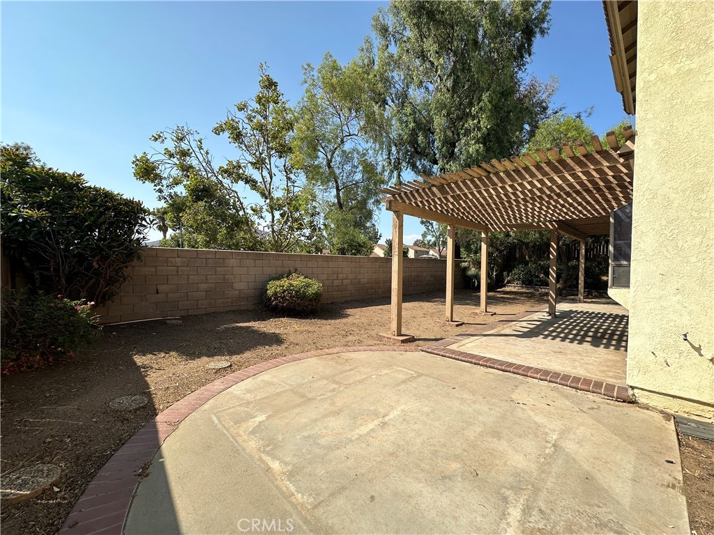 24682 Thornberry Circle