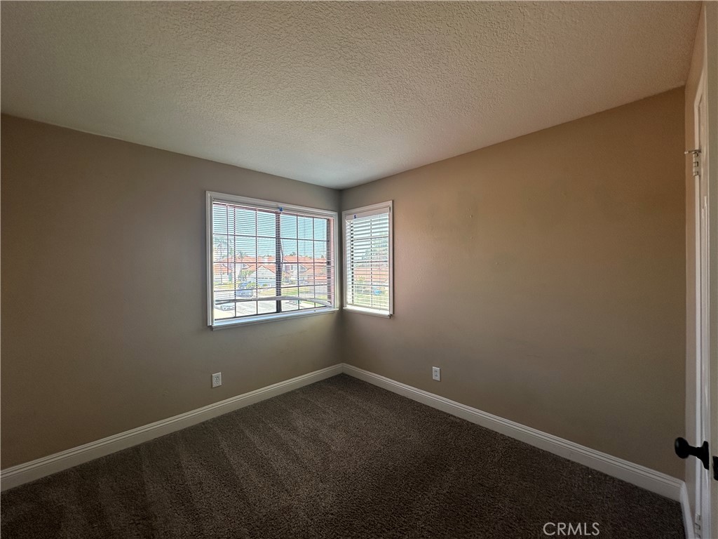 24682 Thornberry Circle