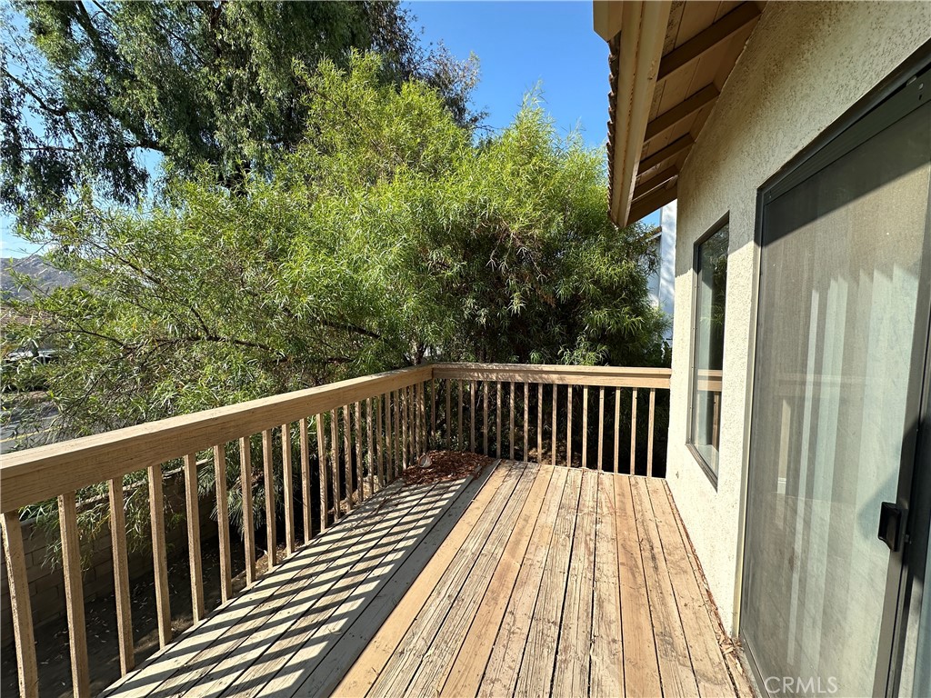 24682 Thornberry Circle