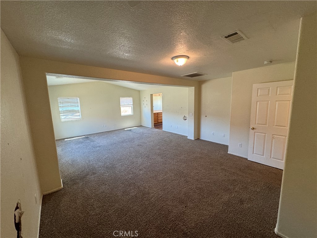 1710 E Miki Way
