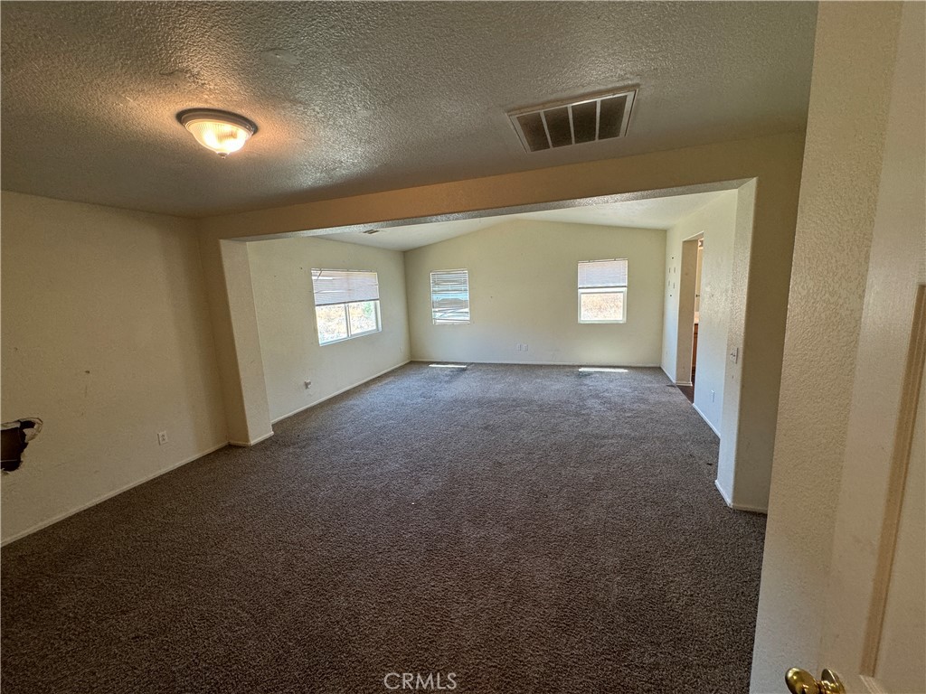 1710 E Miki Way