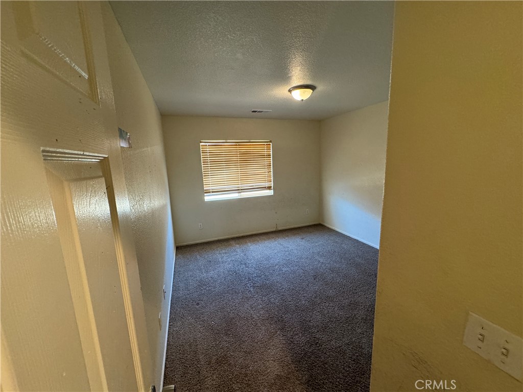 1710 E Miki Way