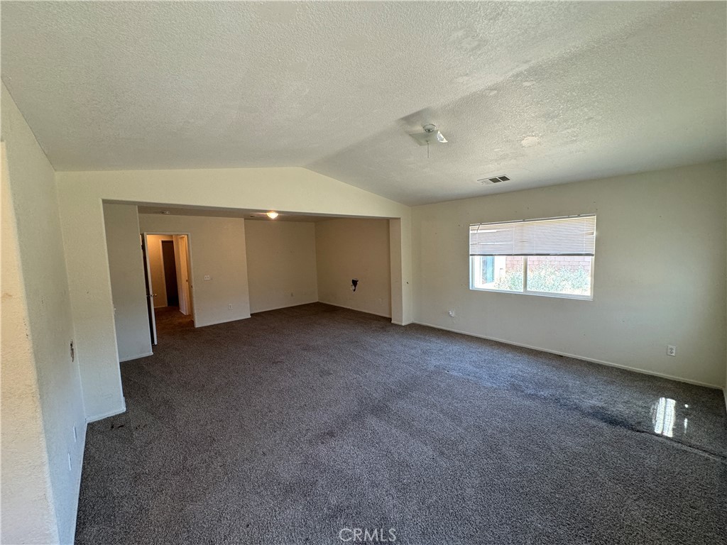 1710 E Miki Way