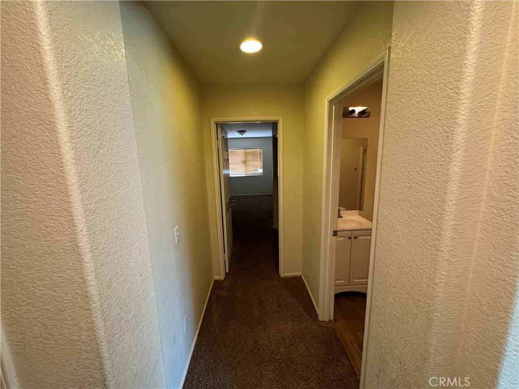1710 E Miki Way