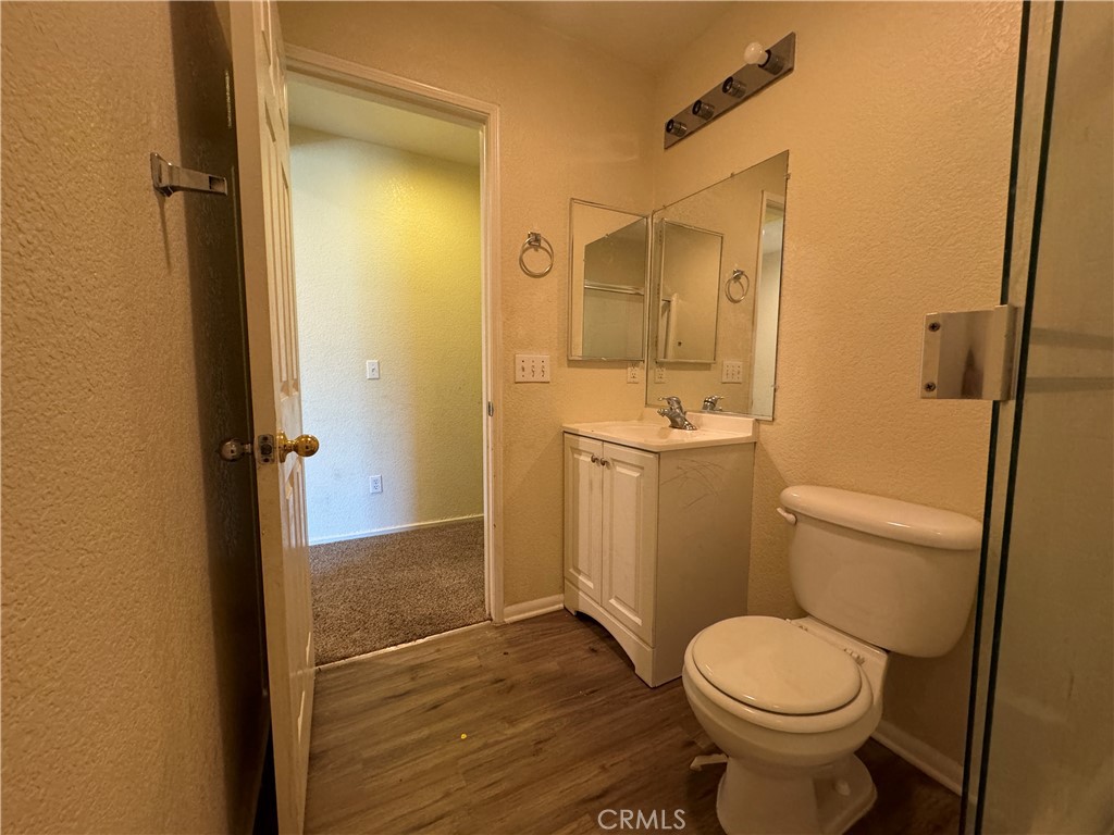 1710 E Miki Way