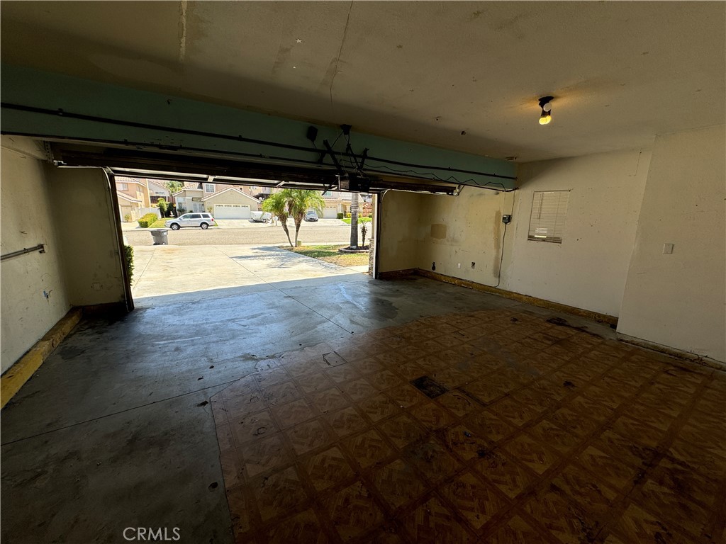 15691 Versailles Court
