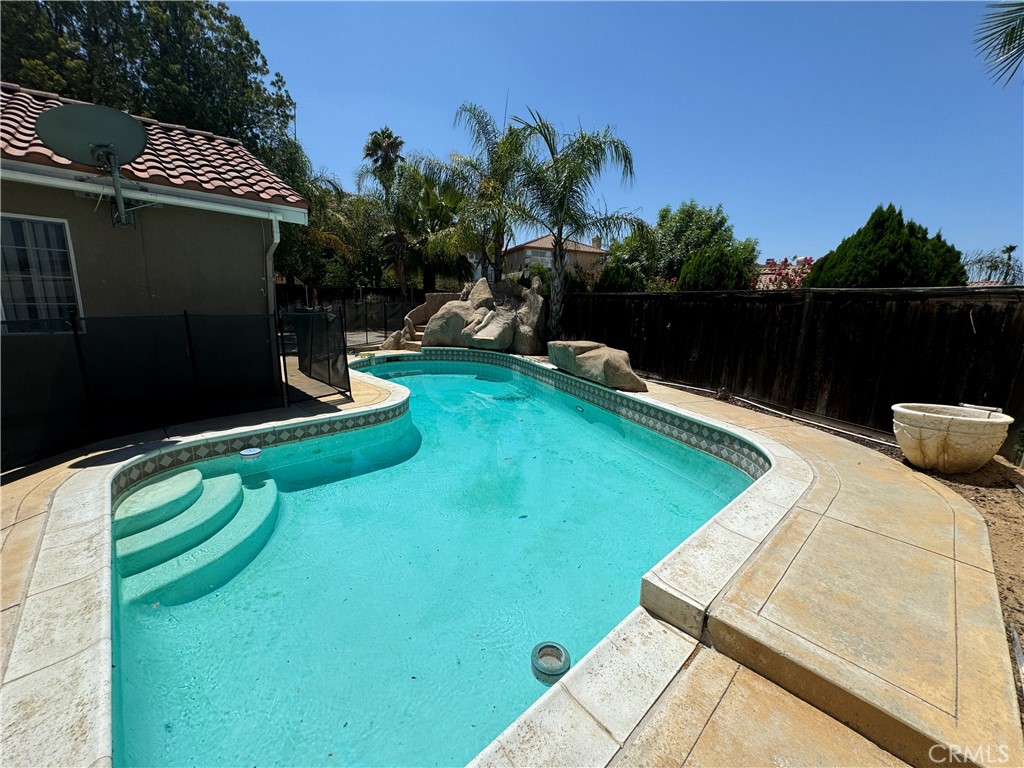 15691 Versailles Court