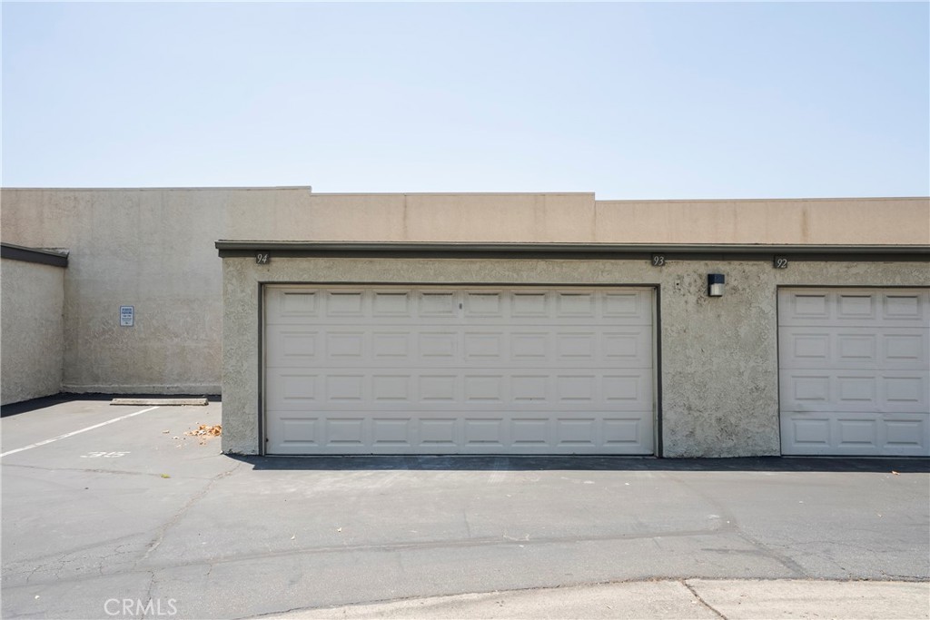 960 E Bonita Avenue 93