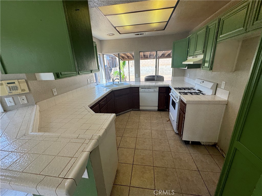 26046 Biloxi Drive