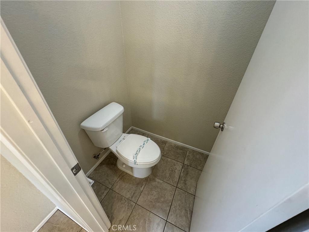 25567 Fernbush Street