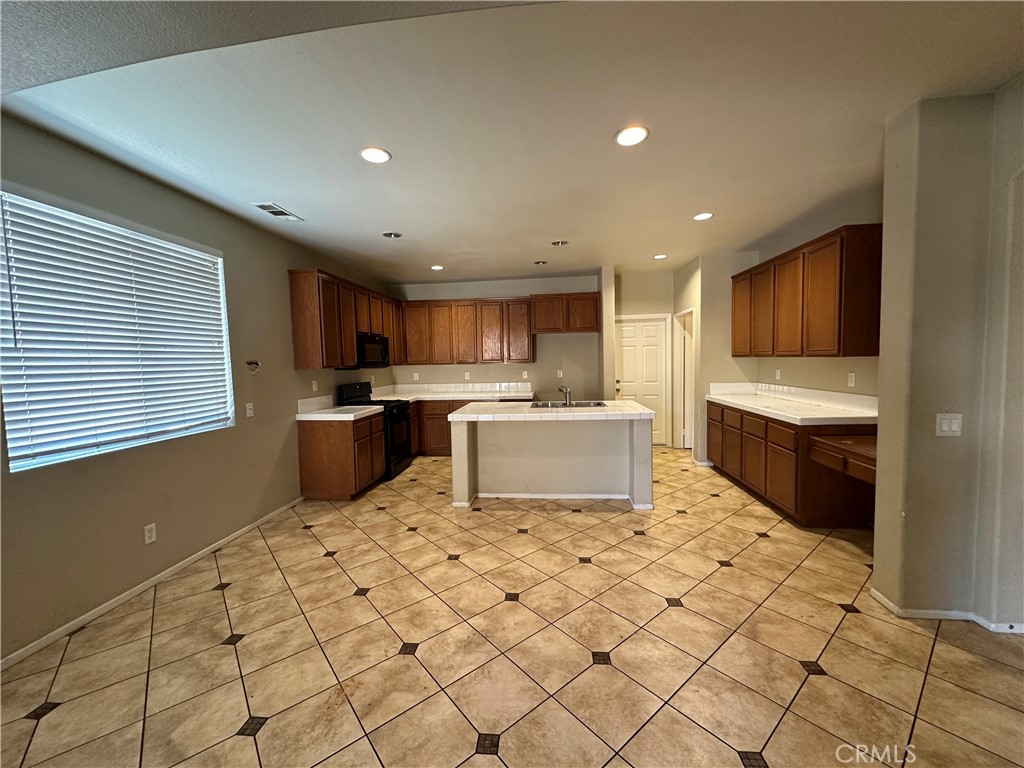 25316 Henry Court