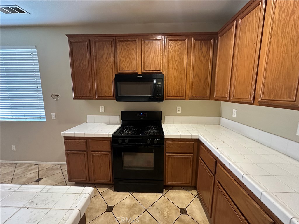 25316 Henry Court