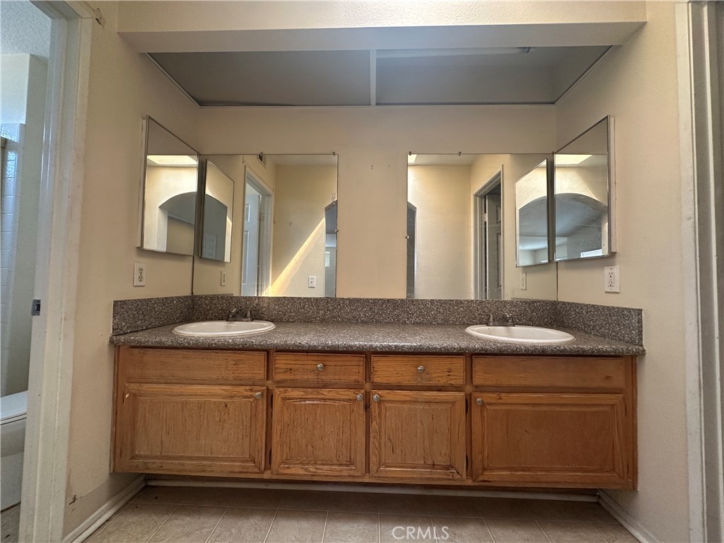 23346 Stony Creek Way