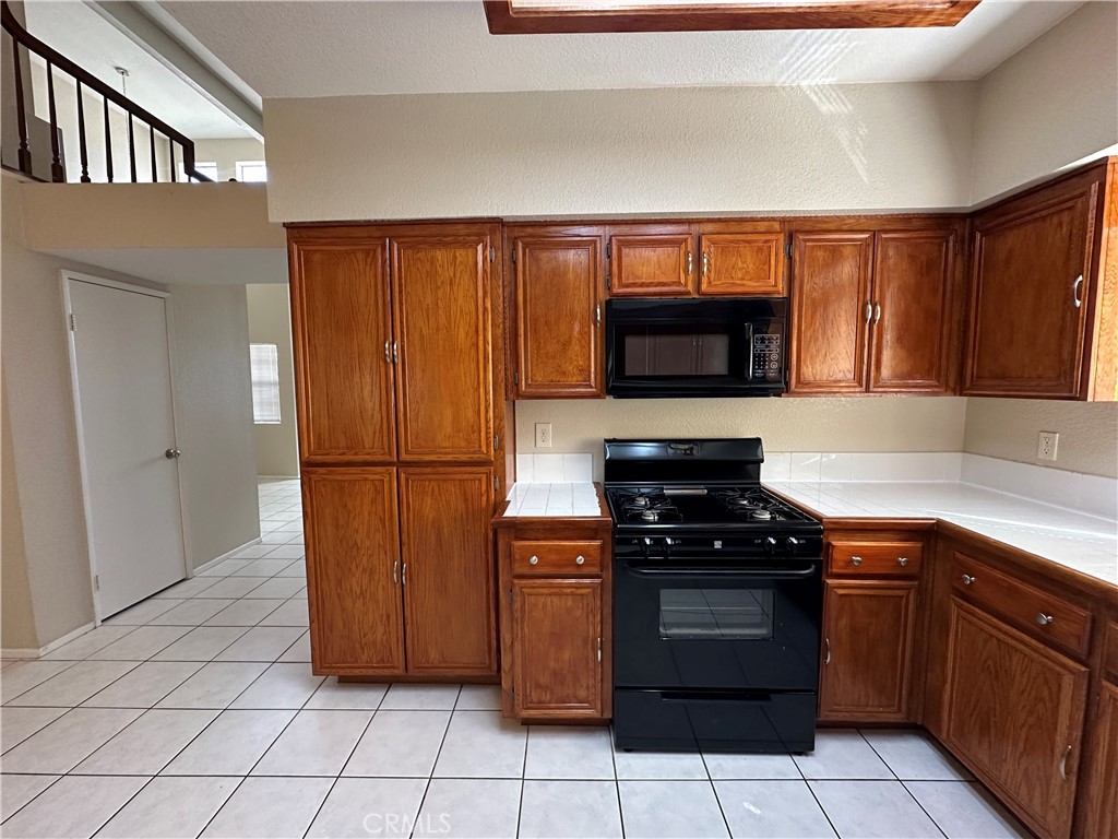 44253 Gallipoli Place