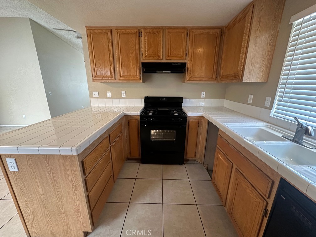 2180 Candlestick Way