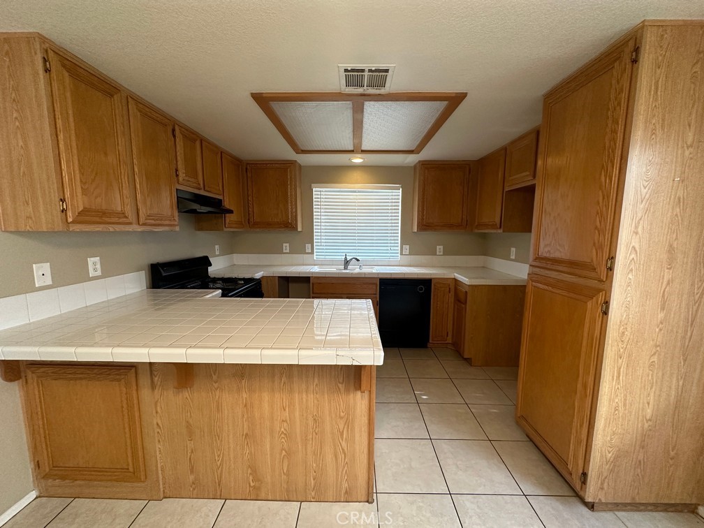2180 Candlestick Way