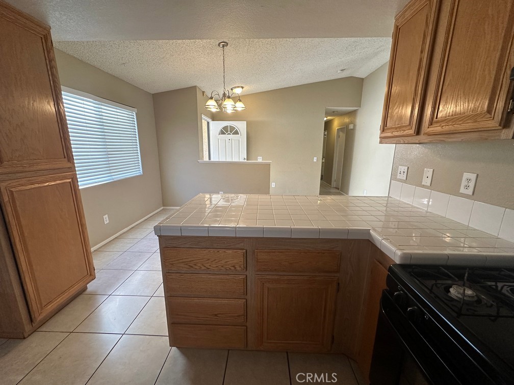2180 Candlestick Way