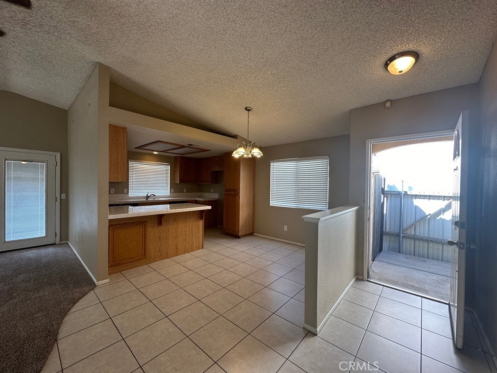 2180 Candlestick Way