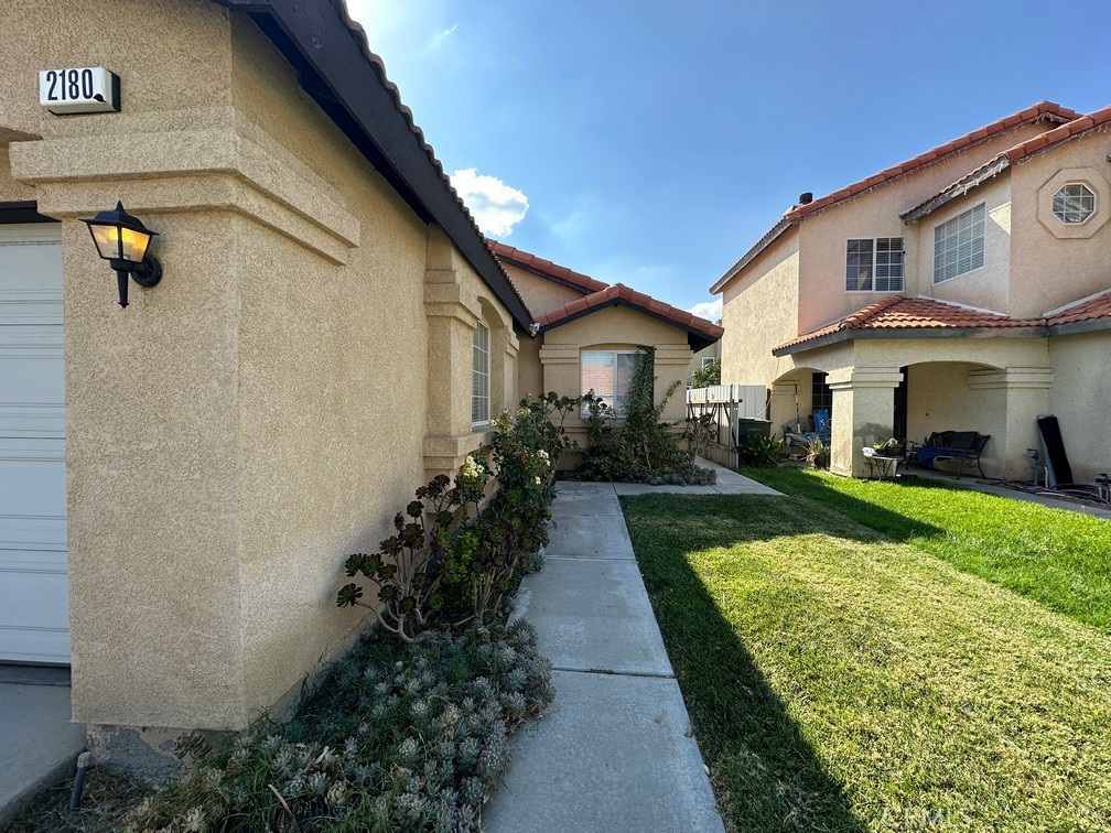 2180 Candlestick Way