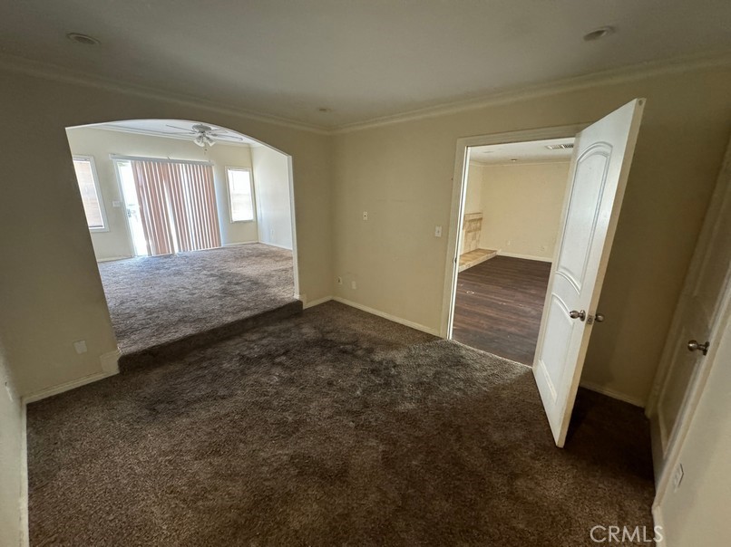 14953 La Mesa Street