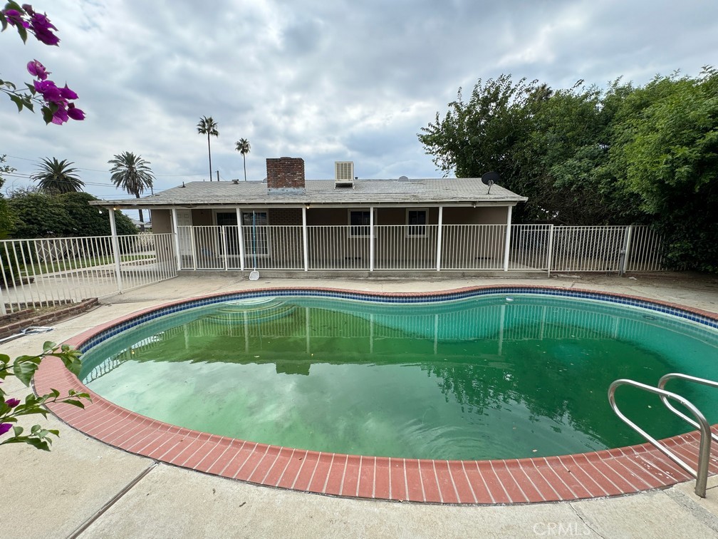 202 E Shamrock Street