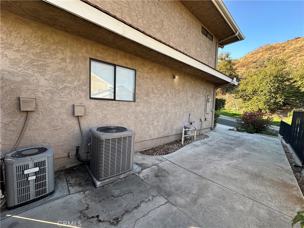 2455 Willow Drive